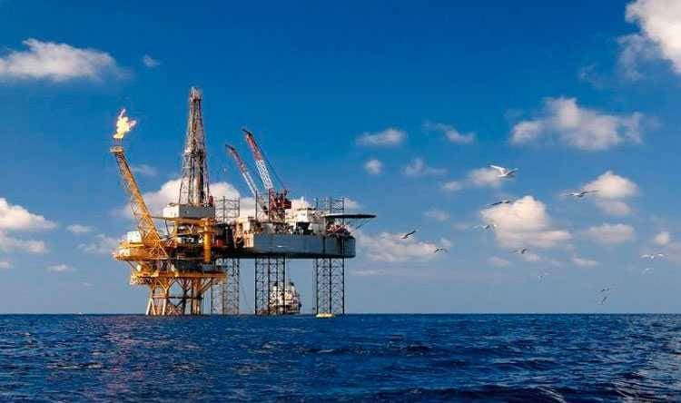 منصة الحفر Transocean Barents
في لبنان الشهر المقبل