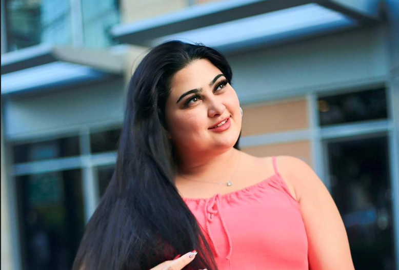 رشا سمير المؤثرة الأولى للبدينات في العالم العربي