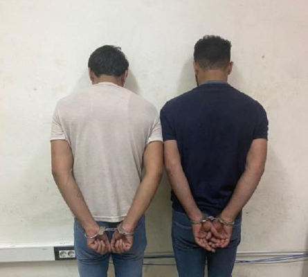توقيف شخصين حاولا سلب مواطن
وسرقا مستودعاً للأخشاب