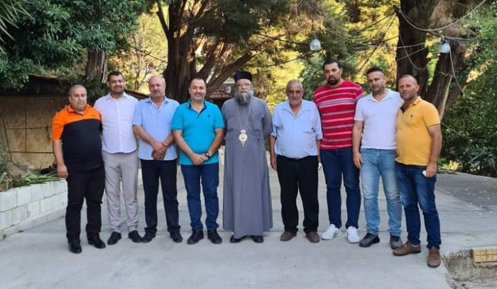 وفد من مخاتير عكار زار المطران منصور