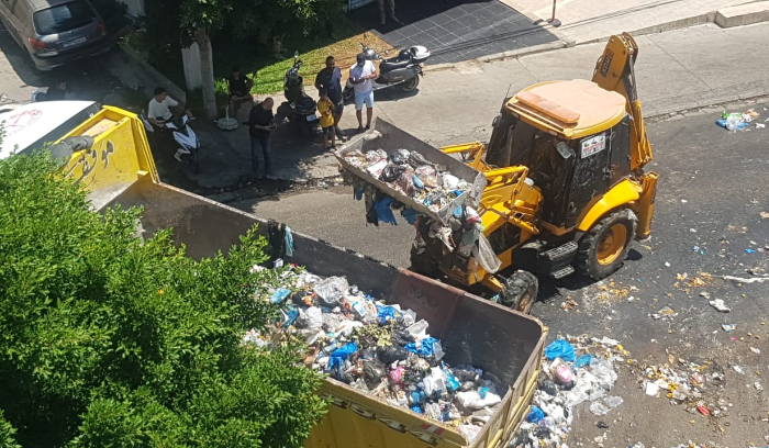 القواس: شكراً فرق العمل الاجتماعي
في حزب الله لرفعها النفايات في صيدا