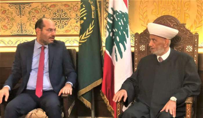 دريان بحث مع زوّاره في شؤون عامة
مراد: ملتزمون توصيات اللقاء النيابي السنّي