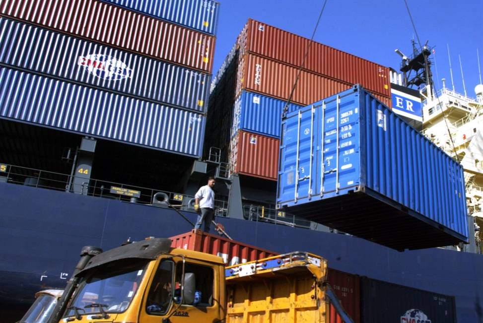 سوريا تخفّض رسوم الترانزيت بنسبة 50% على المنتجات اللبنانية