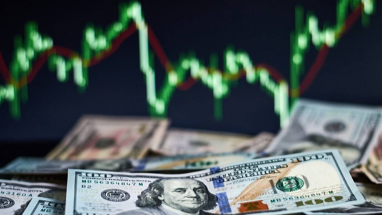 كيف تؤثر "أسعار الفائدة" على حياة الناس؟
