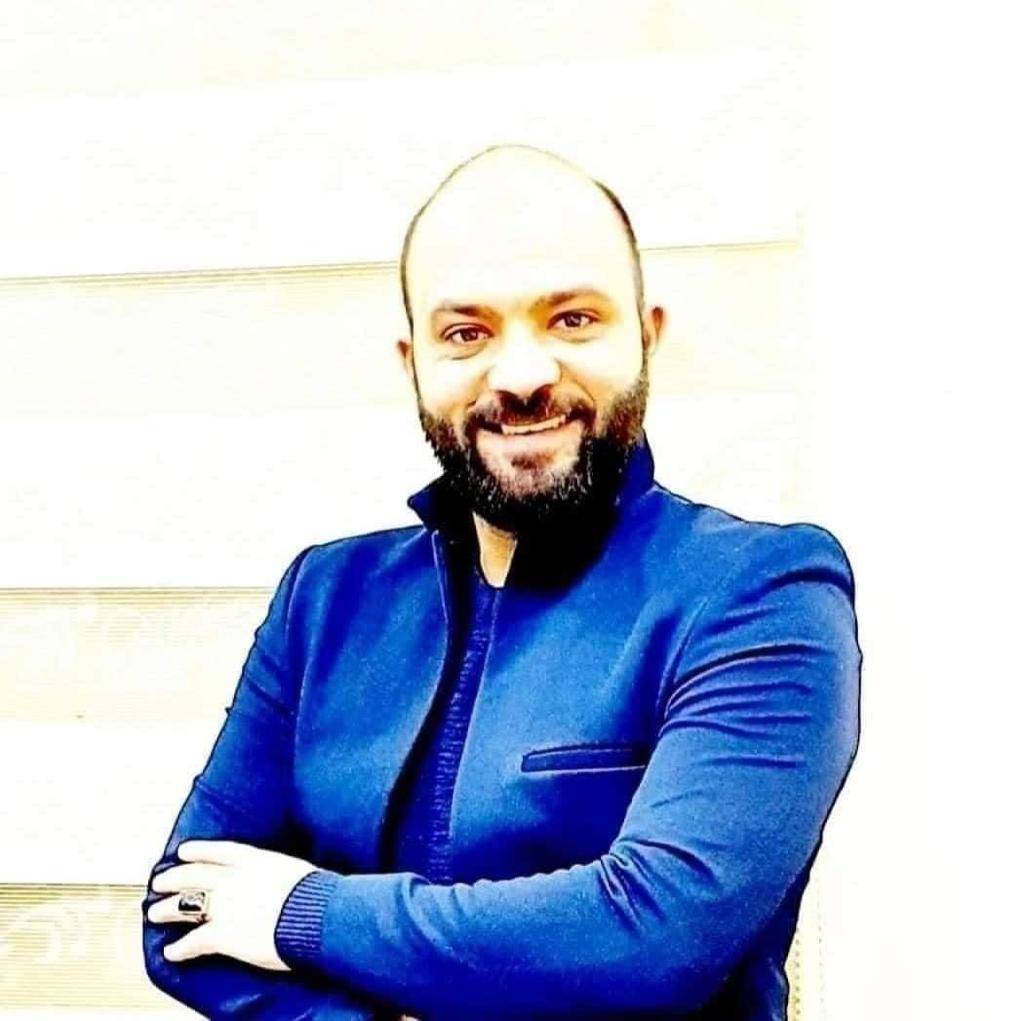 الأردني محمد طراد الزواهره يتبنى قضايا الغارمات