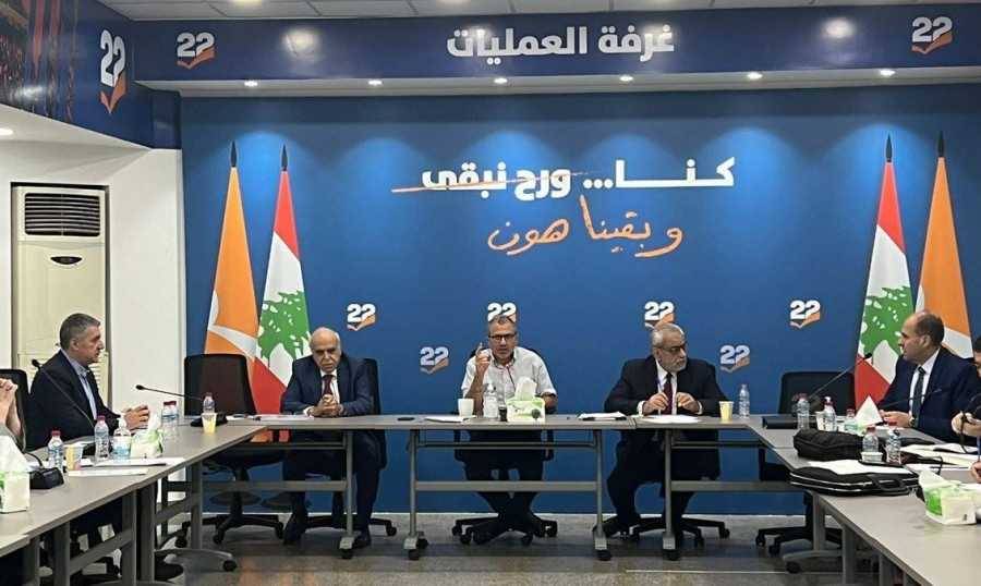 "لبنان القوي": الكتل النيابيّة تتحمّل مسؤولية الفراغ الرئاسي
والوضع الشاذ في المخيمات يشكّل إنتهاكاً للسيادة اللبنانيّة