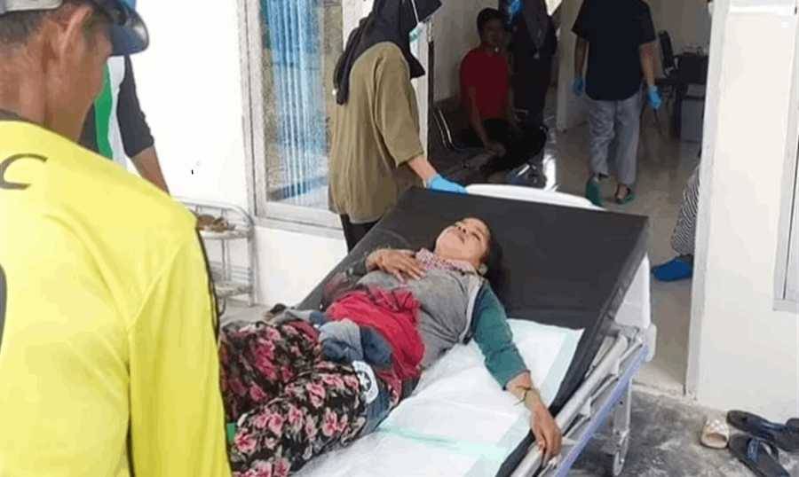 في اندونيسيا... علقت بين فكّي تمساح لـ90 دقيقة ونجت بأعجوبة!
