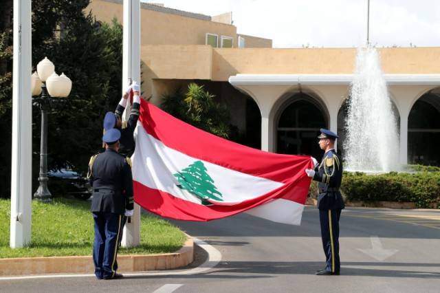 مقايضة الرئاسة واللامركزية تهدد المعارضة... ملامح خسارة التقاطع مع باسيل؟