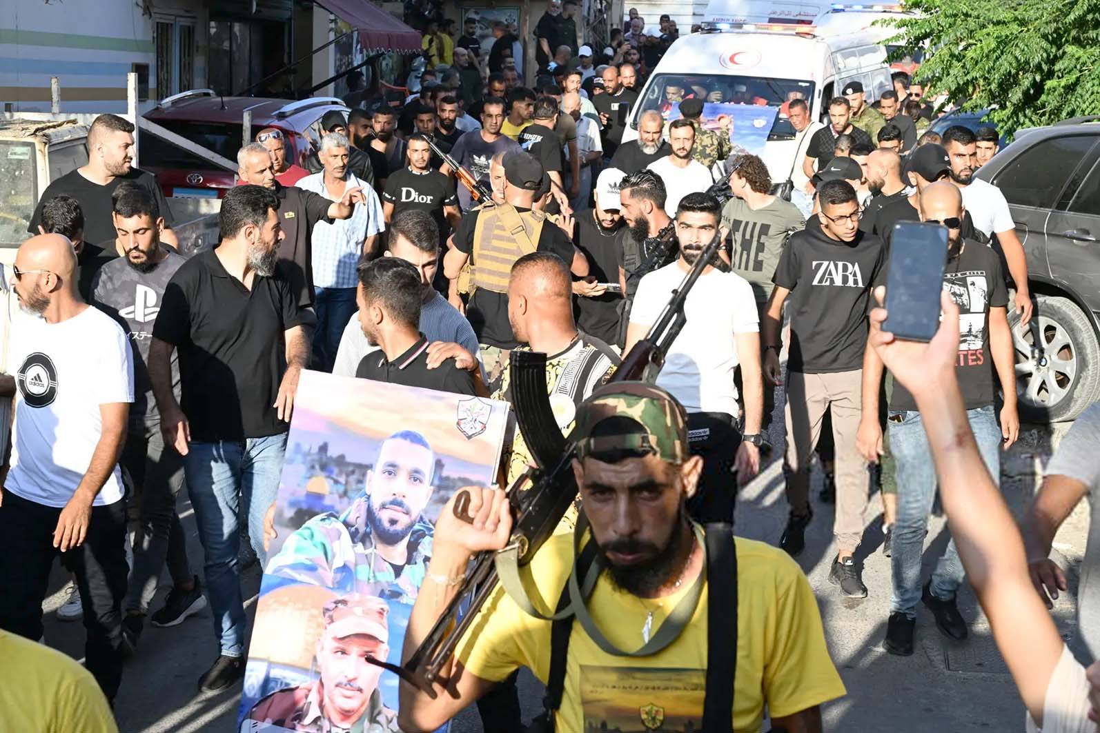 اشتباكات عين الحلوة أعادت فتح موضوع السلاح الفلسطيني
«اتفاق القاهرة» ألغى شرعيته... ومُقاومة الداخل عطّلت دوره