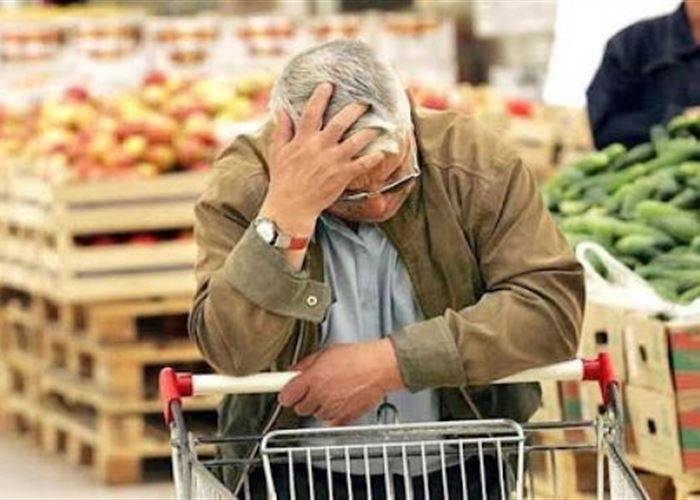 رغم انخفاض الدولار يستمرّ فجور التجار... واحتسابه بـ 100 ألف ليرة غير قانوني