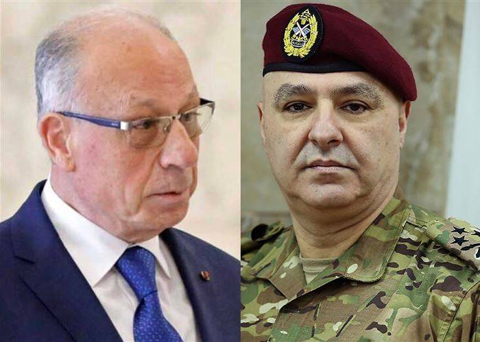 خلاف وزير الدفاع مع قائد الجيش
وشغور منصب رئيس الأركان