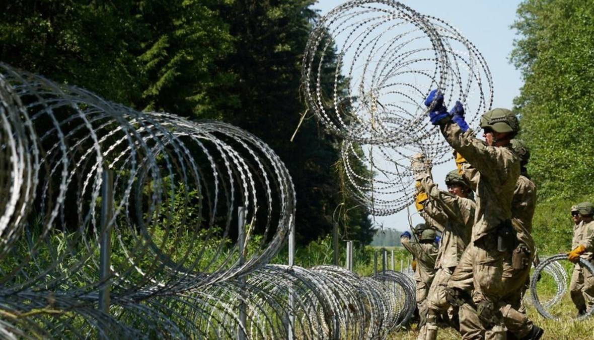 بولندا تعتزم نشر ألفي جندي إضافي على الحدود مع بيلاروسيا