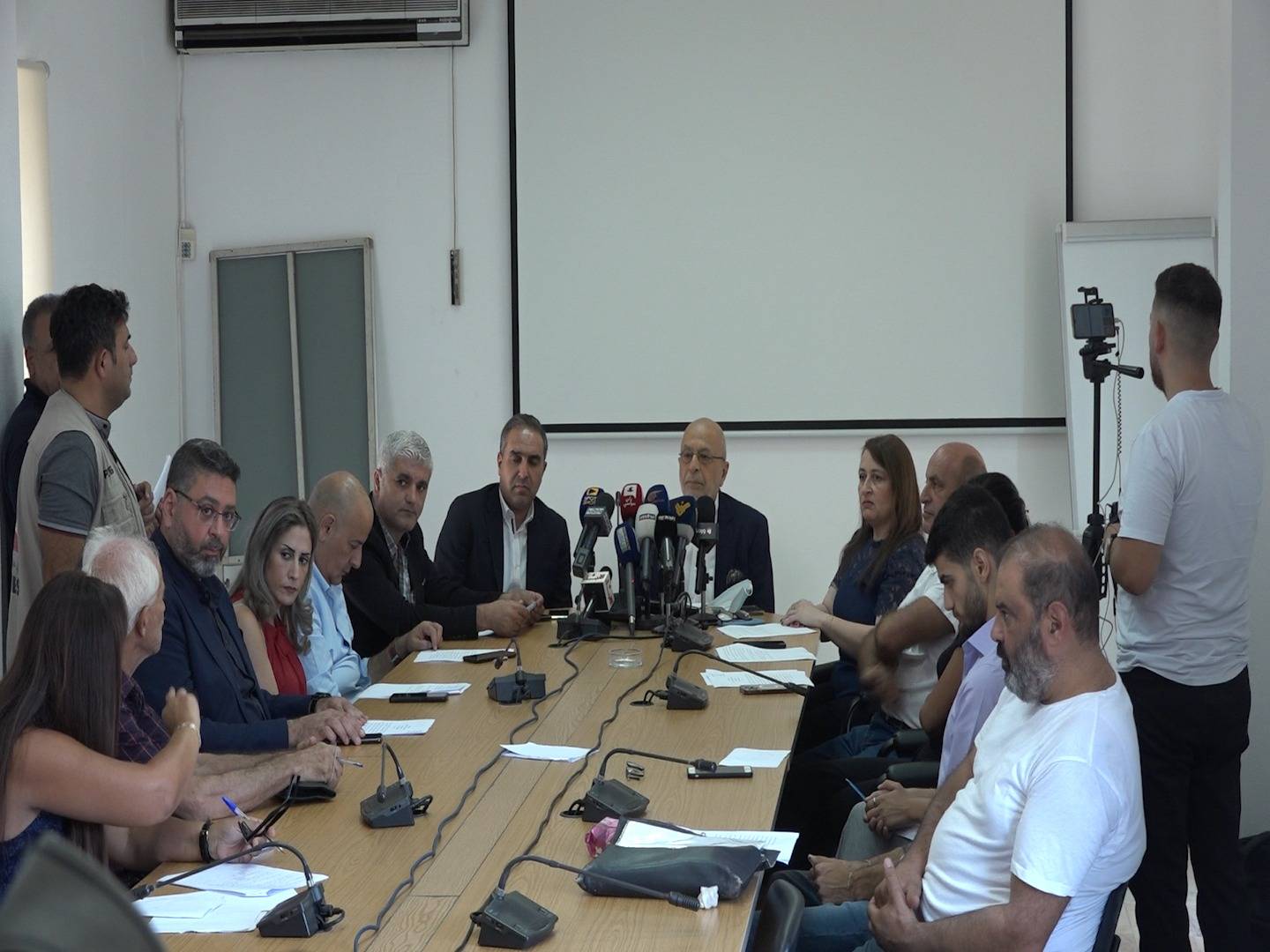 شهيّب: ندعو المسؤولين والجهات المانحة
الى حماية التعليم الرسمي... ونطرح خطّة للحلّ