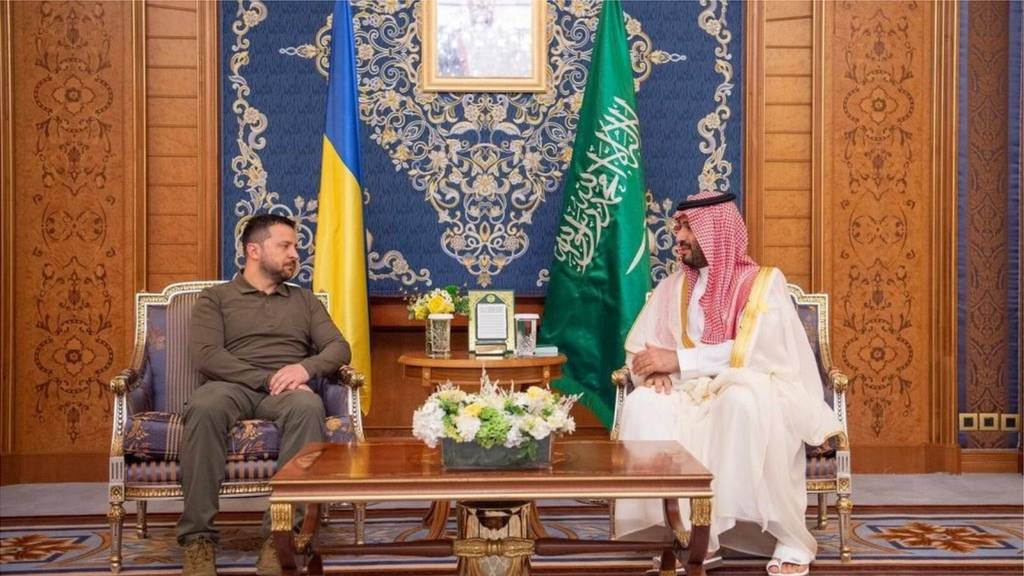 يوم ثانٍ من محادثات جدّة.. وخطة السلام الأوكرانية تلقى دعما من دول عدة
