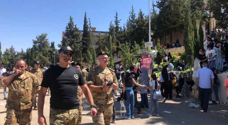 الجيش نظم يوماً مفتوحاً في بعلبك للطلاب
والأهالي للتنبيه من خطورة المخدّرات