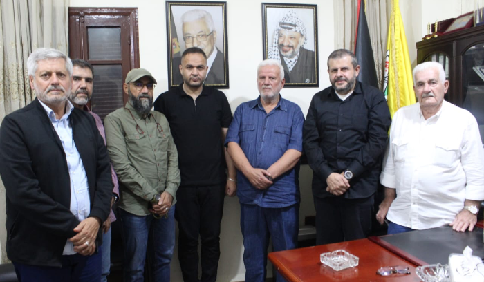 وفد من حزب الله زار "فتح"
في صيدا معزياً بالعرموشي ورفاقه