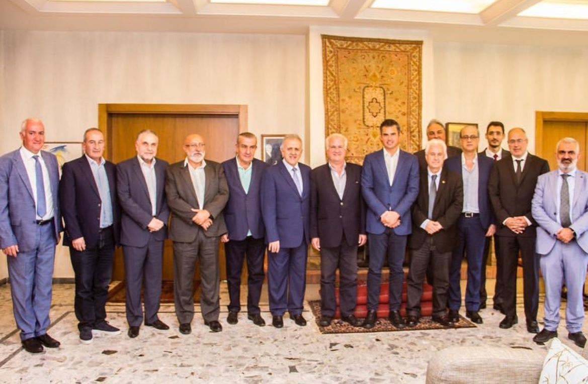 وفد "مستقلون من أجل لبنان" زار طوني فرنجيّة:
ضرورة التمسّك بتطبيق بنود إتفاق الطائف