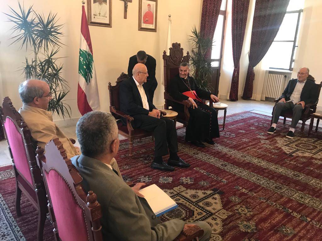 بيان اللقاء التشاوري الوزاري في الديمان: وجوب الاسراع في انتخاب رئيس للجمهورية يقود عملية الإنقاذ والتعافي!