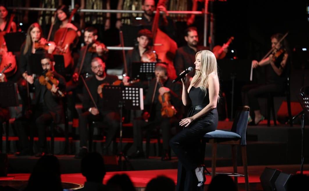 تانيا قسيس تتألق وتعيدنا إلى فن الزمن الجميل.. وسعد رمضان يفاجئها!