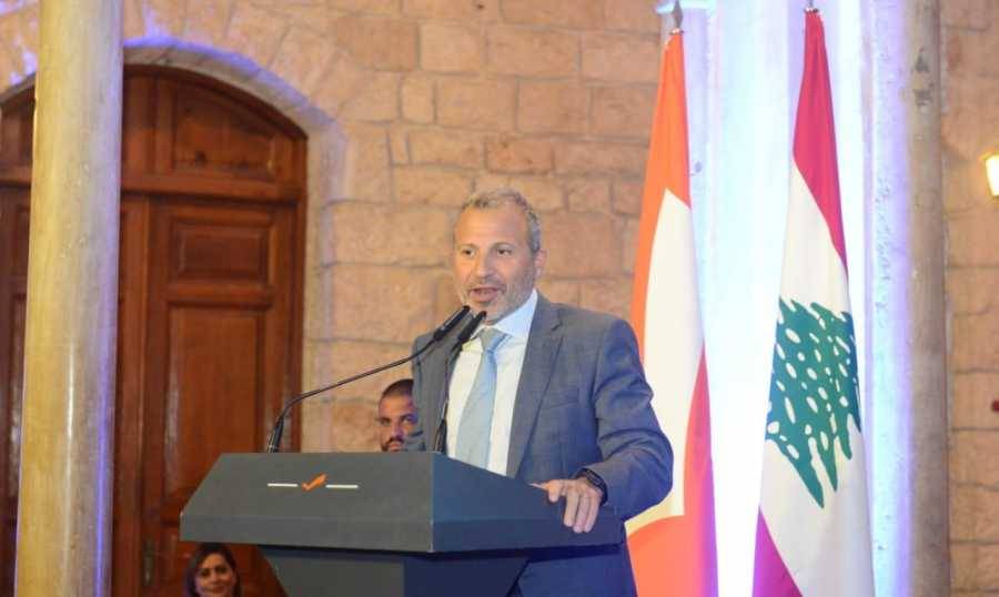 باسيل أطلق مبادرة في قضية النزوح السوري:
لبقاء العامل شرط عودة عائلته الى سوريا