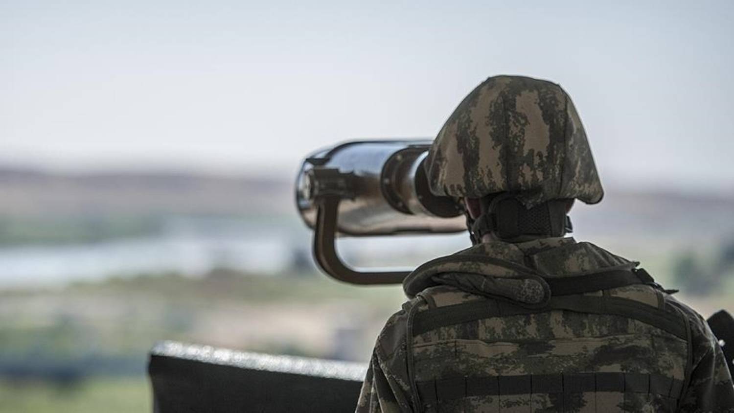 وزير الدفاع التركي: لن نغادر سوريا دون ضمان أمن حدودنا