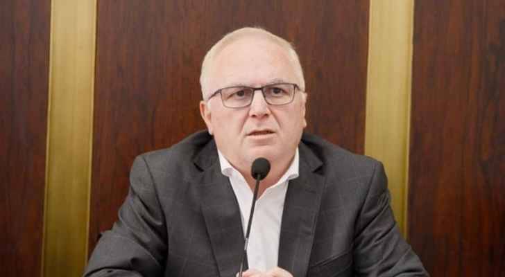 ضاهر عن الصندوق السيادي:
"هيك منكون دخلنا غينيس بالتفنيص"