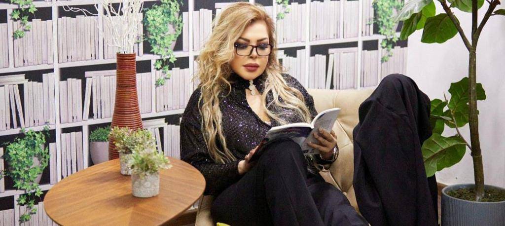 فلة الجزائرية ...مكرمة وزينة الحفلات في الجزائر
