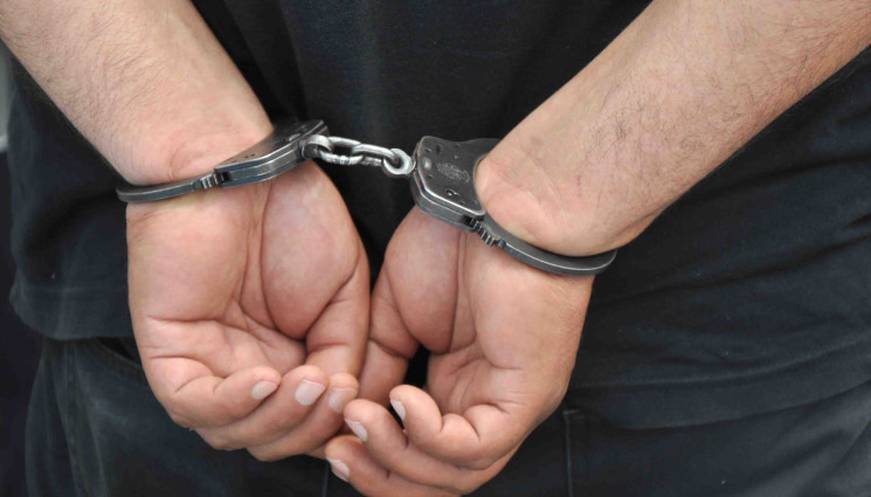 بعضها منتهي الصلاحية.. توقيف مهرّب أدوية في طرابلس