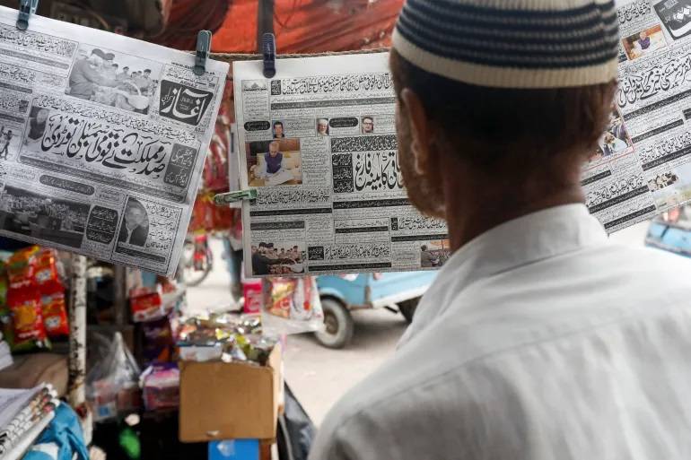زعيما الأغلبية والمعارضة في باكستان يفشلان في الاتفاق على رئيس حكومة انتقالية