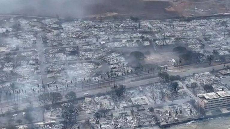 التعرّف على 4 ضحايا فقط.. إرتفاع عدد قتلى حرائق هاواي إلى 106