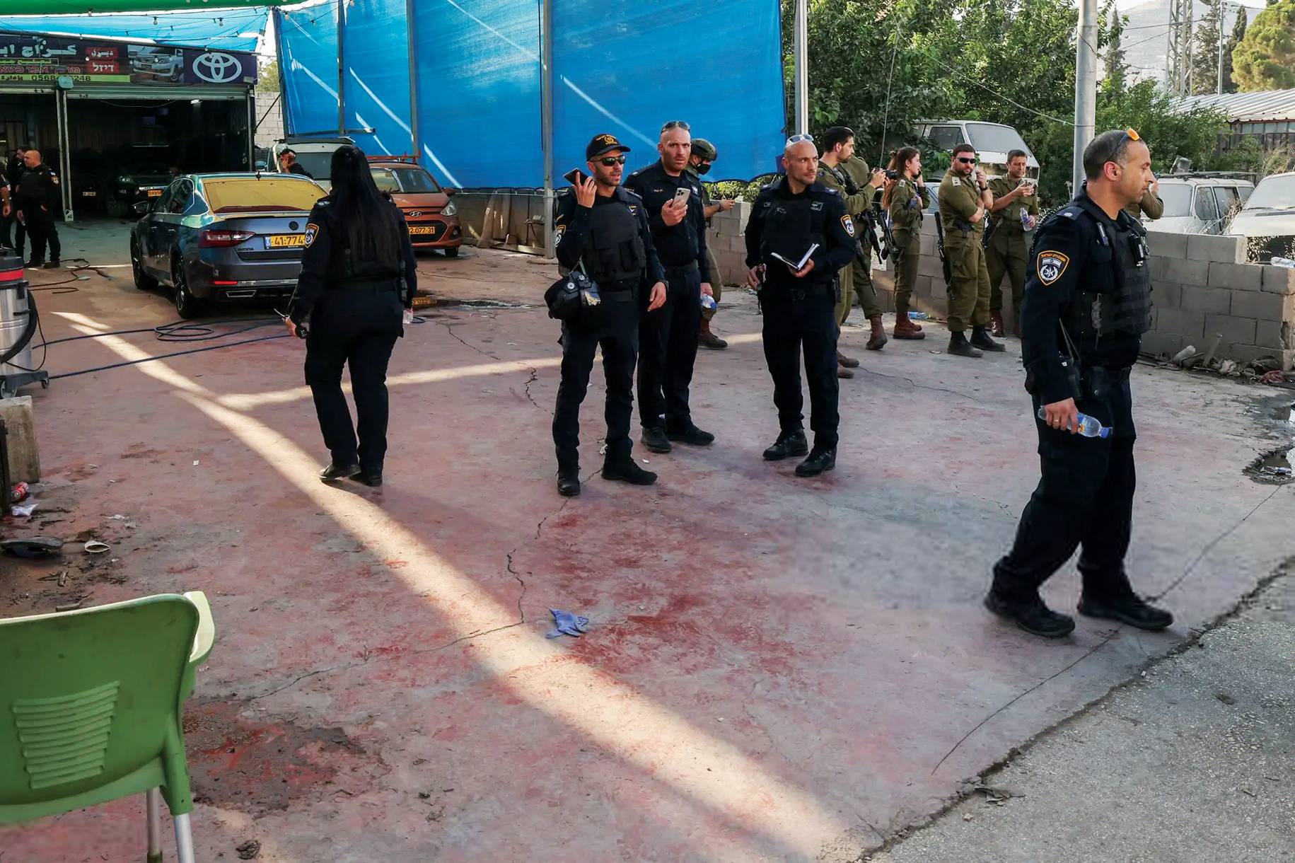 فلسطين: مقتل مستوطنين في عملية فدائية في حوارة