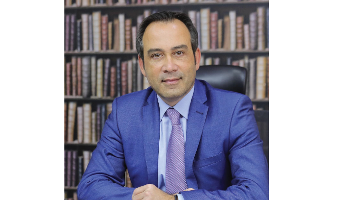 بدر حذر من خطورة التقاعس
في إعادة هيكلة المصارف