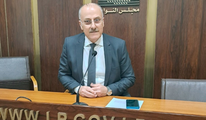 عبد الله تقدّم باقتراحي قانونين لدعم "اللبنانيّة"
والتمديد للموظفين "حرصاً على ما تبقى من الملاك"