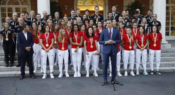 المتاعب تتفاقم على روبياليس... هل تكون "قبلة الموت" الكروي؟