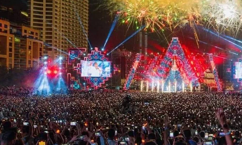 جمهوريّة عمرو دياب