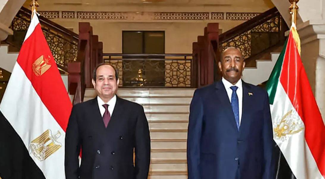 البرهان إلى ‎مصر للقاء السيسي