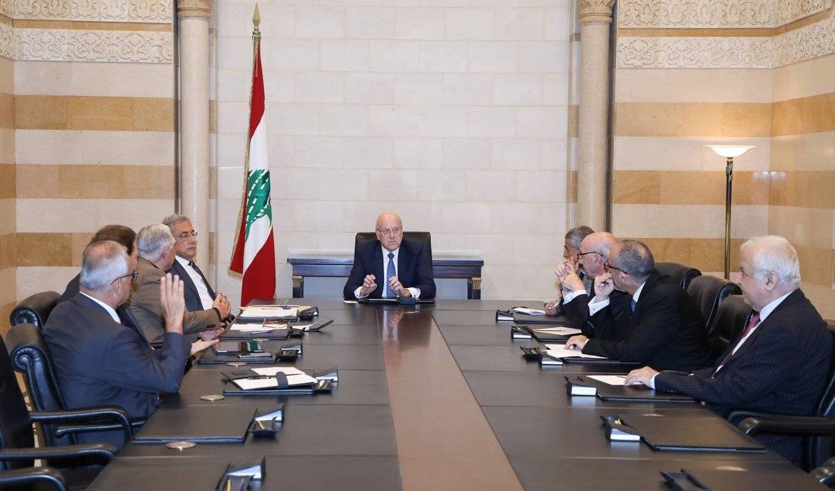 اللجنة الوزارية القانونية لتعديل قانون النقد والتسليف
تبدا الاثنين اعمالها  الجدية لتصحيح الخلل والشوائب
