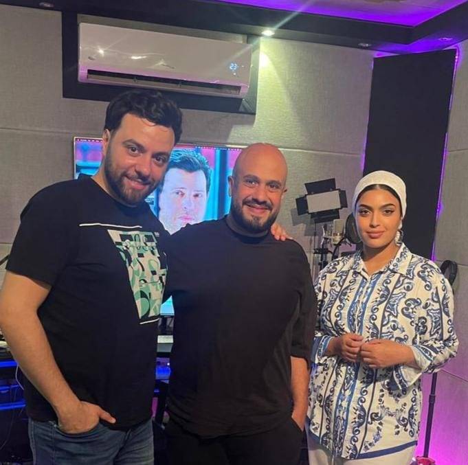 تعاون جديد ما بين الفنانة ميرنا ناصر و المنتج تامر حسن