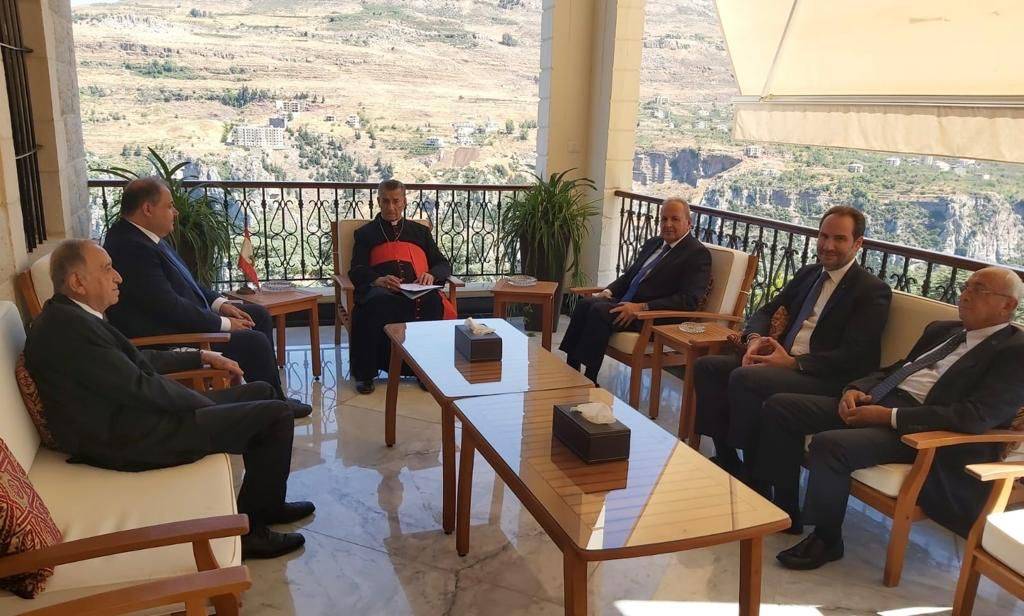"التجدد للوطن" تزور البطريرك الراعي وتبحث معه الورقة السياسية الأولى