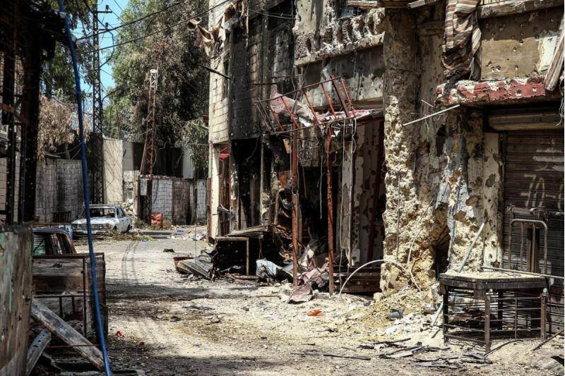 منظمة التحرير: لتسليم المشتبه بهم في اشتباكات عين الحلوة إلى القضاء