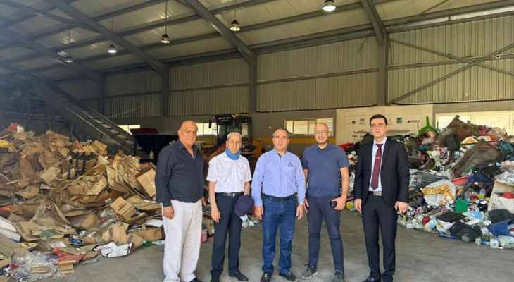 ياسين وخير جالا على مكبات
النفايات في البقاع الأوسط والغربي
