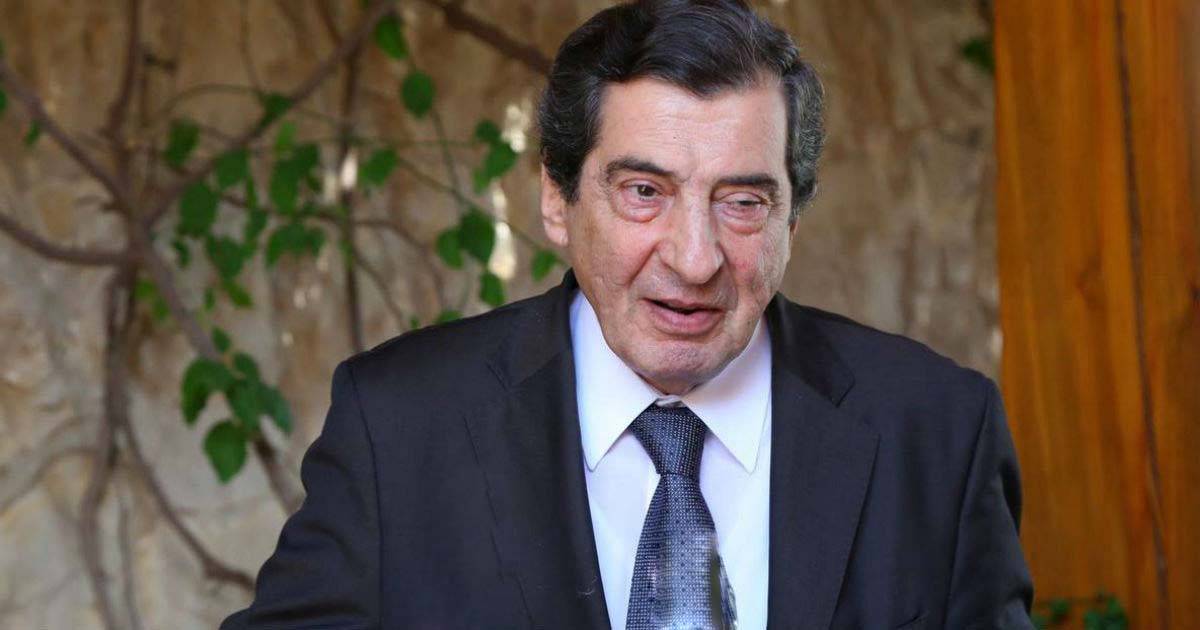 "دور عون في الرئاسة كان تدميراً ممنهجاً للدولة وللمؤسّسات"
الفرزلي لـ"الديار": أؤيِّد كل ما يُطمئِن المسيحيين