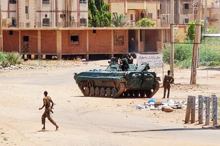 الجيش السوداني يصد هجوما على سلاح المدرعات و "شجعان كردفان" تنضم إلى "الدعم السريع"