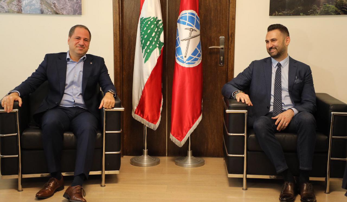 استقبل نواباً من المعارضة ووفداً كتائبياً
تيمور جنبلاط بحث والعمّار
في تفاصيل زيارة الراعي الى الجبل