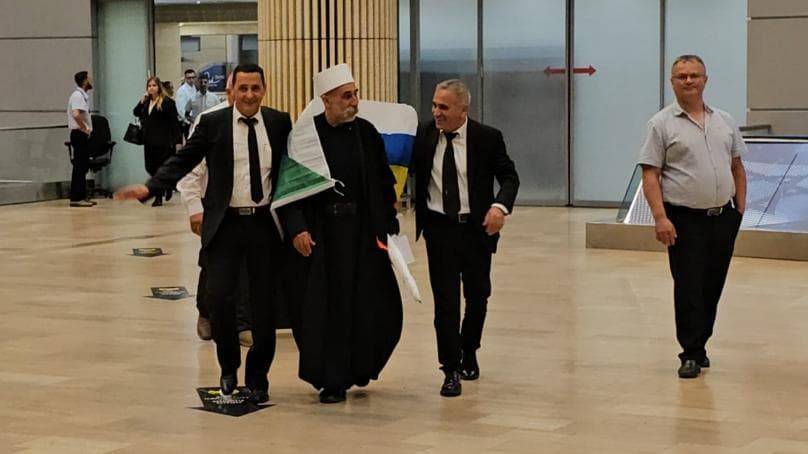بعد توقيفه فور عودته من لبنان.. "إسرائيل" تخلي سبيل الشيخ معدي