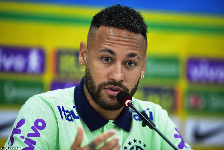 نيمار يعلنها: الدوري السعودي أفضل من الفرنسي حالياً