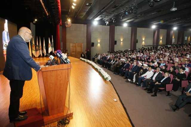الأبيض: بالإيمان والعزم نستطيع
تخطي كلّ التحدّيات التي يمرّ بها الوطن