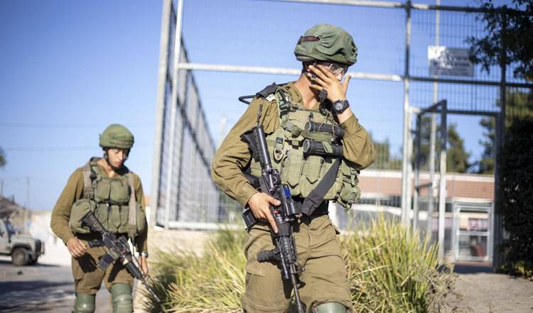 حرائرُ فلسطين يستغثن الأمة فهل من معتصمٍ