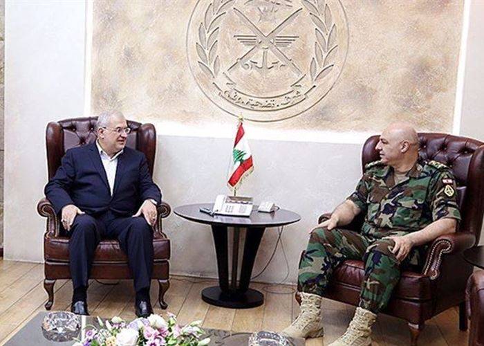دولة عربية سعت الى حصول الاجتماع بين قائد الجيش ورعد