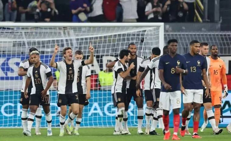 محركات الماكينات تدور مجدداً... فوز معنوي مهم لألمانيا على فرنسا